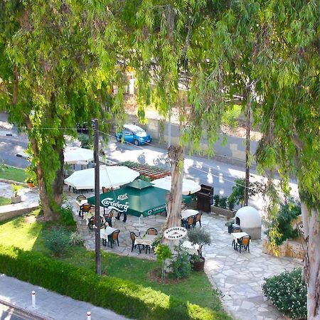 River Beach Apartments Лімасол Екстер'єр фото