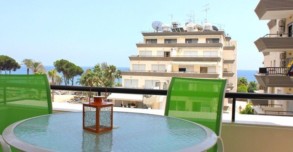 River Beach Apartments Лімасол Екстер'єр фото