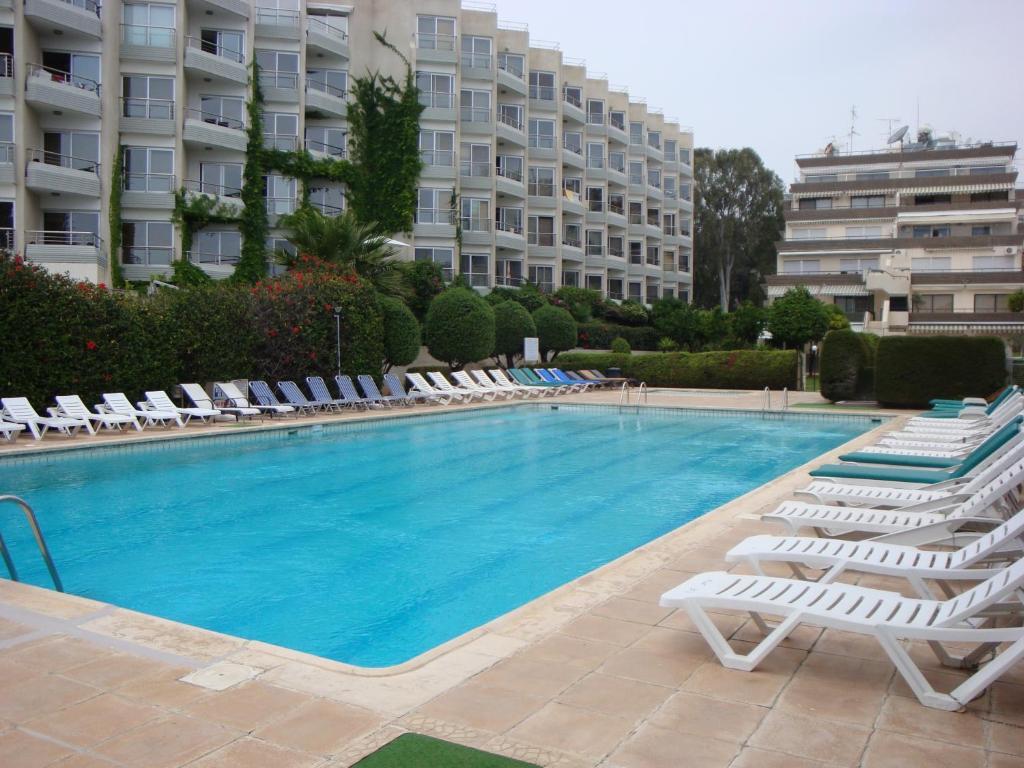 River Beach Apartments Лімасол Номер фото