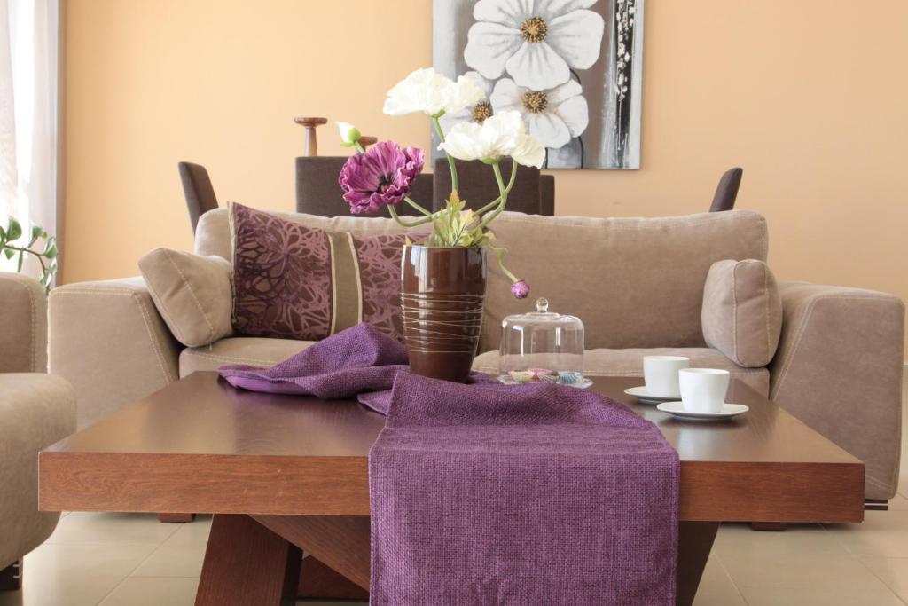 River Beach Apartments Лімасол Екстер'єр фото